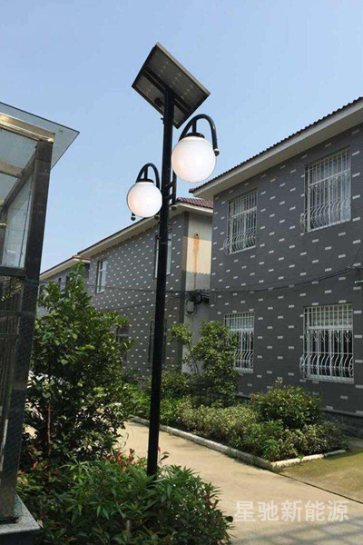 太陽能新農村路燈價格多少錢