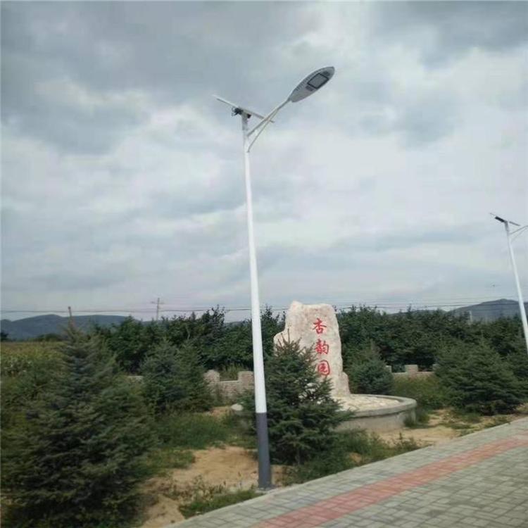 庭院太陽能路燈廠家報價多少錢