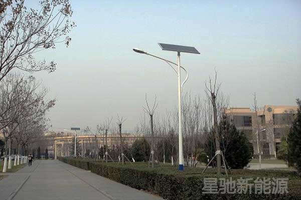 太陽(yáng)能路燈
