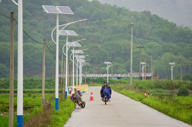太陽(yáng)能路燈