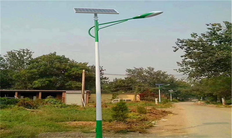 太陽能路燈